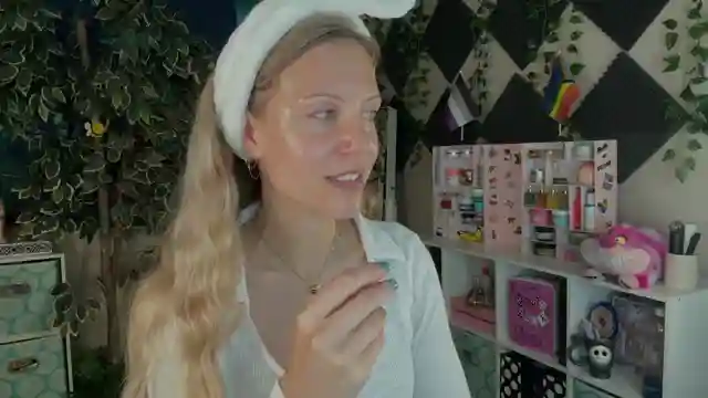 skincare-scandal-16-sunscreens-fail-spf-tests-lab-muffin-questions-reliability