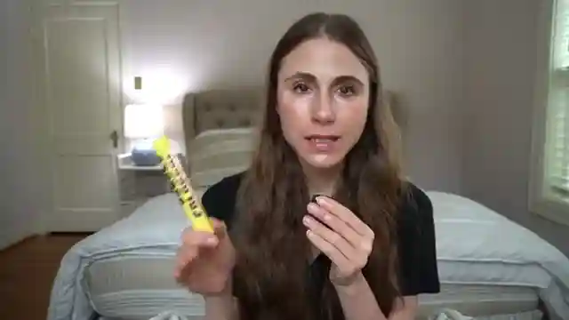 dr-drays-makeup-essentials-brow-glue-to-luminous-glow