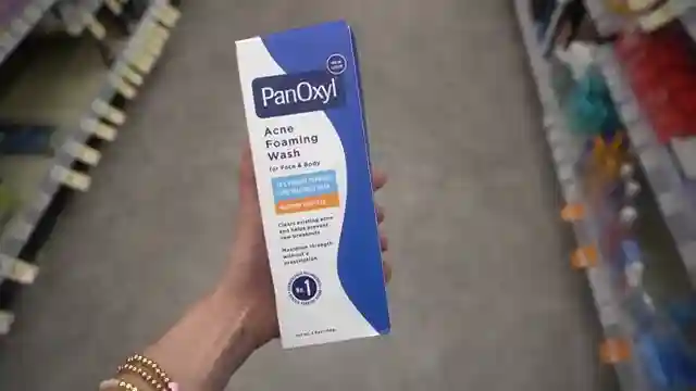 dr-dray-outfit-skincare-beauty-review-spongebob-sunscreen-and-acne-tips
