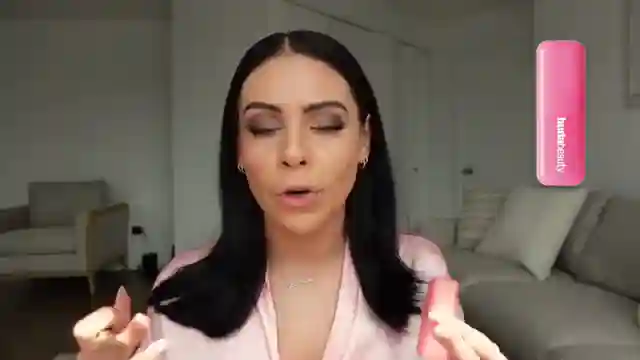 juicyjas-beauty-secrets-recreating-a-stunning-makeup-look-in-nyc